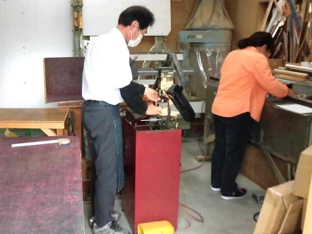 岡山のアート工房の額装加工販売