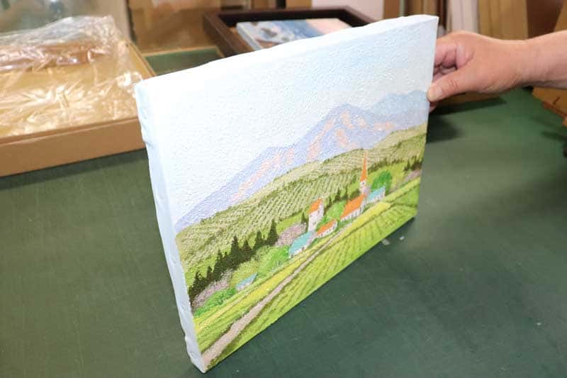 岡山のアート工房がご提案する「額無し」を横から見た場合